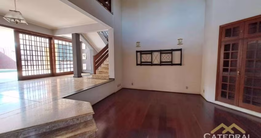 Sobrado com 3 dormitórios à venda, 433 m² por R$ 2.800.000,00 - Jardim Novo Mundo - Jundiaí/SP