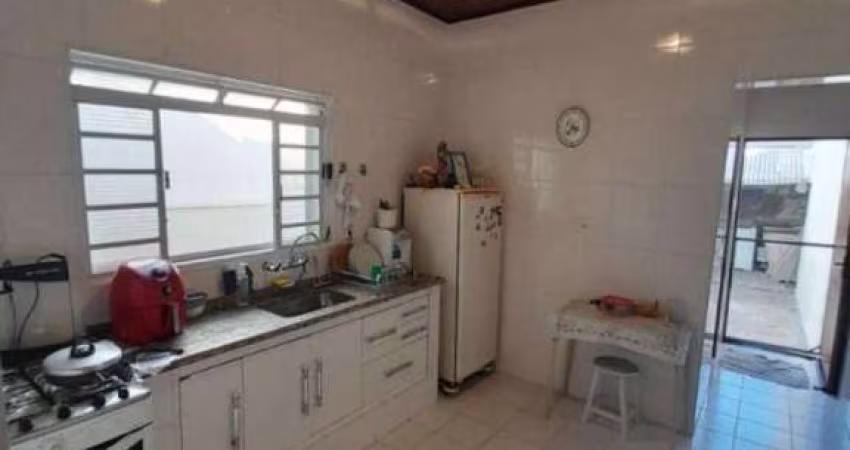Casa com 1 dormitório à venda, 70 m² por R$ 375.000,00 - Vila Santa Rosa - Jundiaí/SP