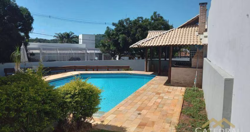 Casa com 4 dormitórios à venda, 557 m² por R$ 4.450.000,00 - Chácara Malota - Jundiaí/SP