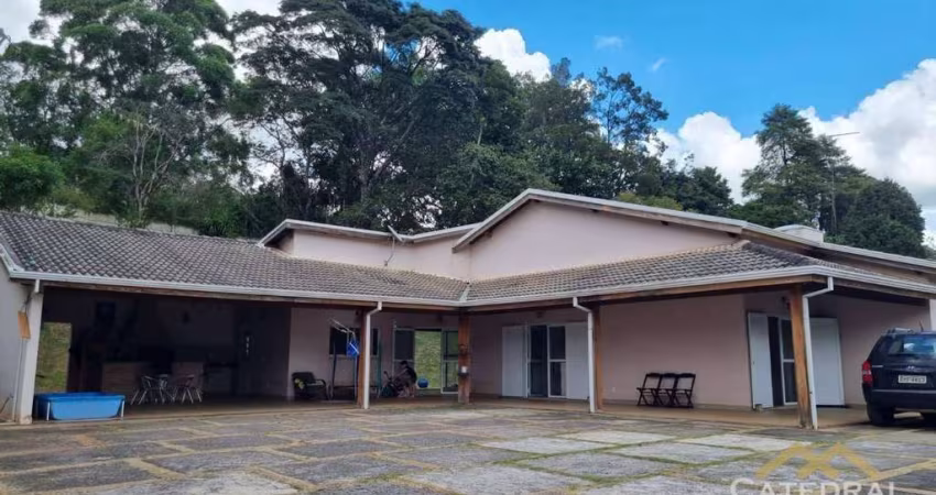 Chácara com 3 dormitórios à venda, 2970 m² por R$ 950.000,00 - Estância Figueira Branca - Campo Limpo Paulista/SP