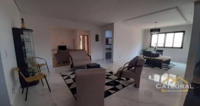 Casa com 3 dormitórios para alugar, 300 m² por R$ 7.255,00/mês - Parque da Fazenda - Itatiba/SP