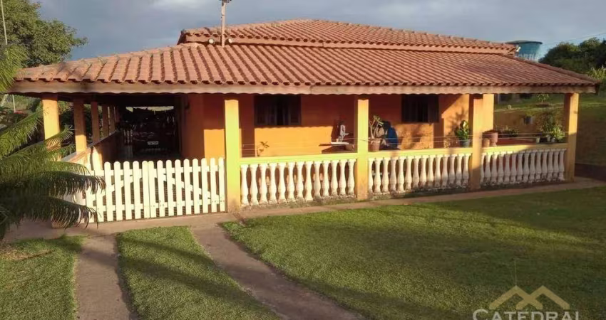 Chácara com 3 dormitórios à venda, 22800 m² por R$ 800.000 - Botujuru (Botujuru) - Campo Limpo Paulista/SP
