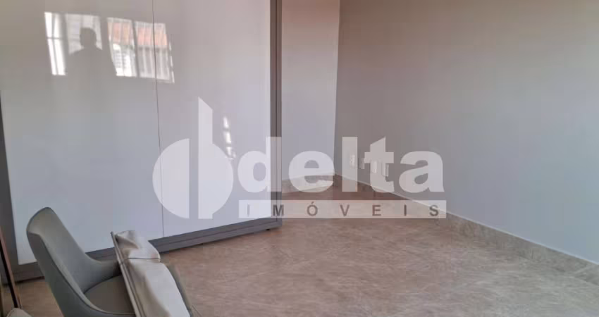 Prédio disponível para aluguel no bairro Planalto em Uberlândia-MG