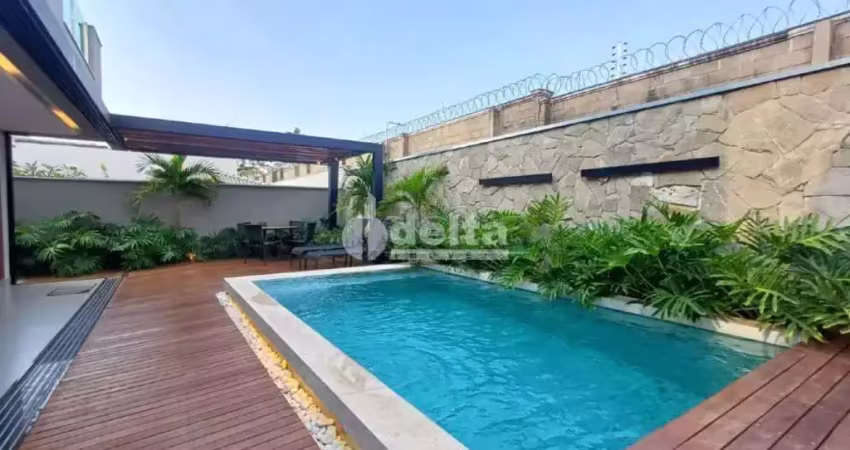 Casa no condomínio Paradiso Ecológico disponível para locação e venda em Uberlândia-MG