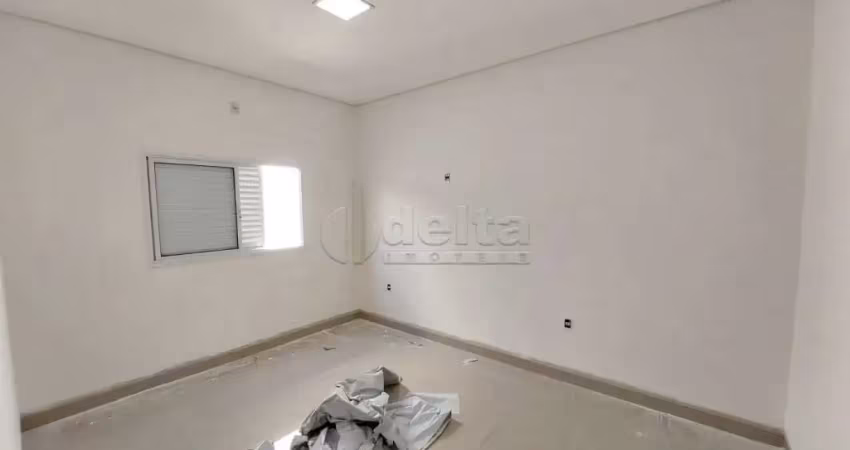Casa residencial disponível para locação no bairro Bosque dos Buritis em Uberlândia-MG