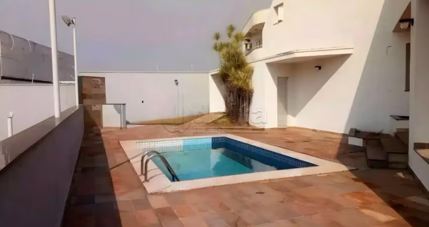 Casa Residencial ou Comercial disponível para locação no bairro Morada da Colina em Uberlândia-MG