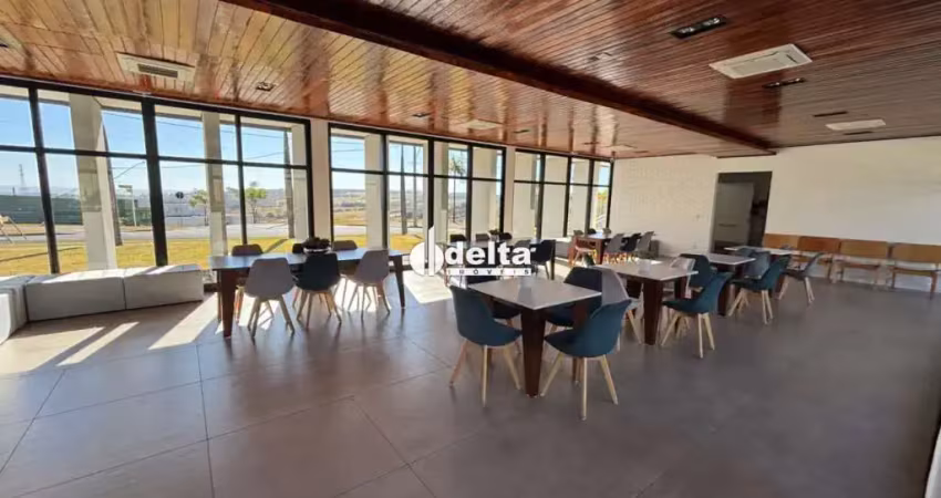 Casa no condomínio terras alpha disponível para venda em uberlândia-mg