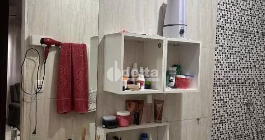 Casa Residencial disponível para venda no bairro Shopping Park em Uberlândia-MG