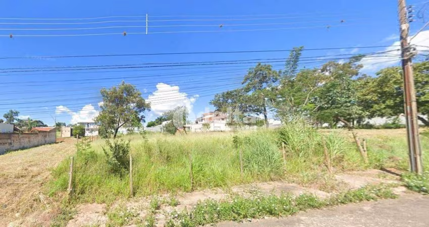Terreno disponível para venda 464 m² no bairro Jardim Karaíba em Uberlândia-MG