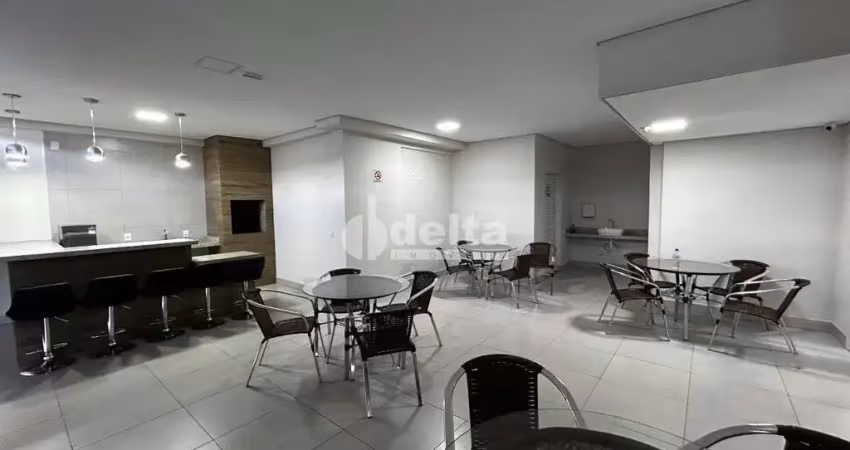 Cobertura disponível para venda no bairro Tibery em Uberlândia-MG