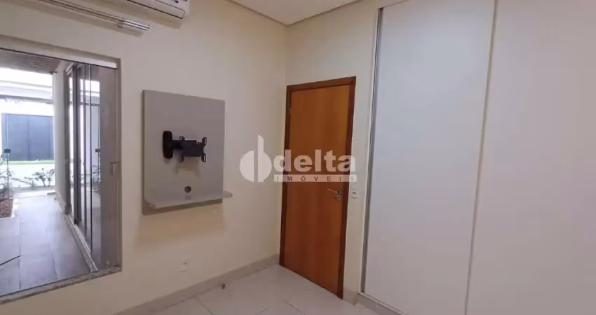 Casa residencial disponível para venda no bairro cidade jardim em uberlândia-mg.