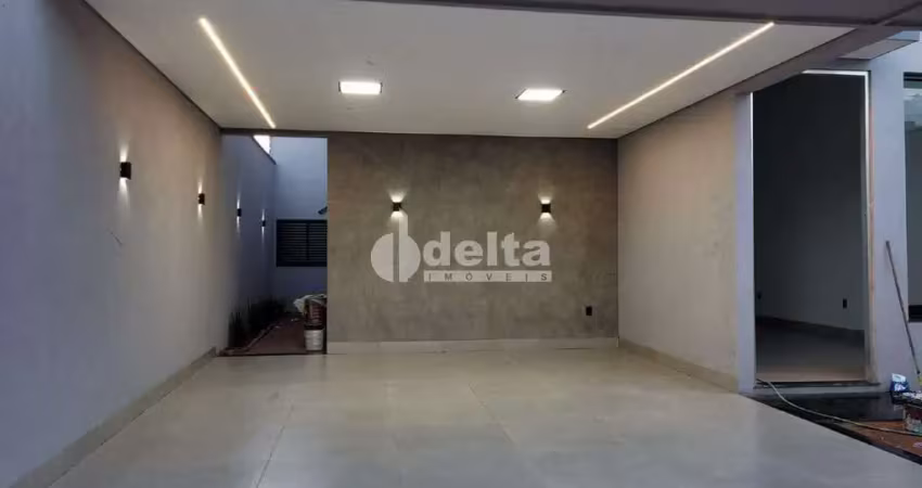 Casa residencial disponível para venda no bairro Grand Ville em Uberlândia - MG.
