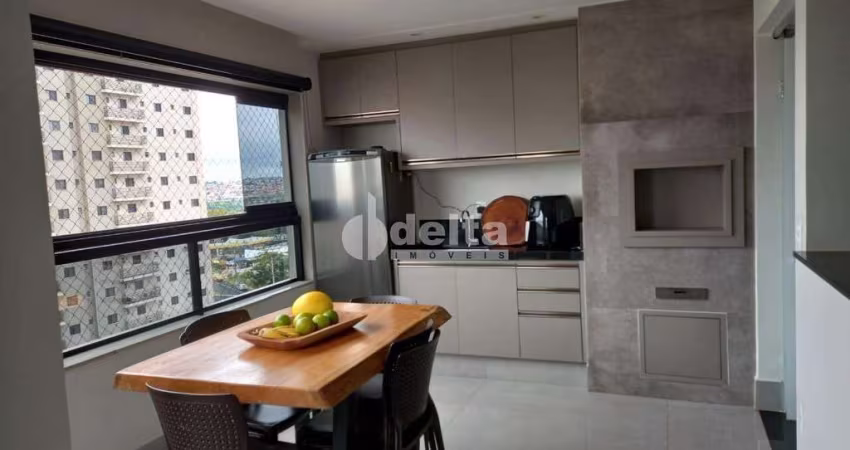 Apartamento disponível para venda no bairro Santa Mônica em Uberlândia-MG