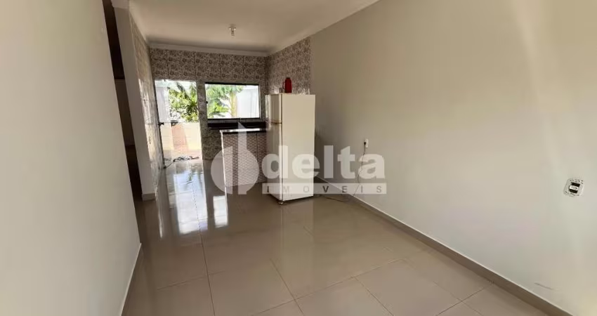 Casa residencial disponível para venda no bairro São Jorge em Uberlândia-MG