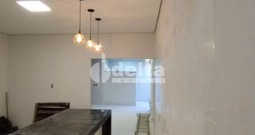 Casa residencial disponível para venda no bairro Laranjeiras em Uberlândia-MG