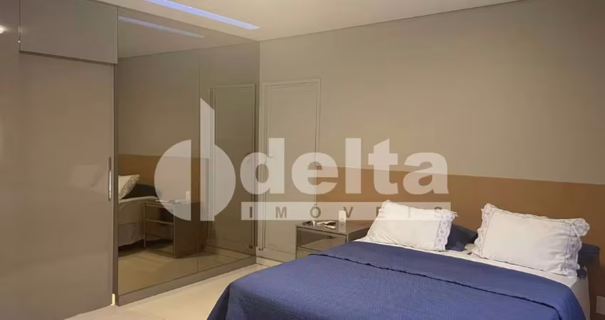 Casa no condomínio Bosque Karaiba disponível para venda em Uberlândia-MG