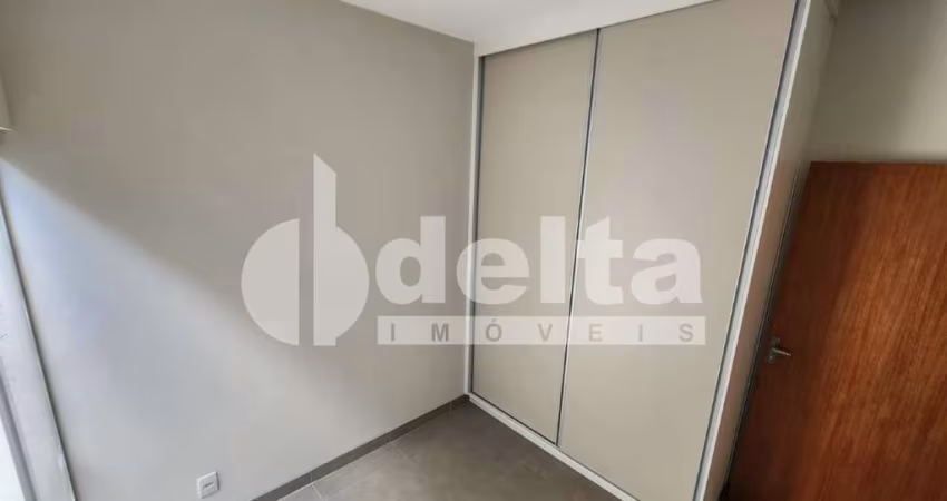 Prédio disponível para venda no bairro Santa Mônica em Uberlândia-MG