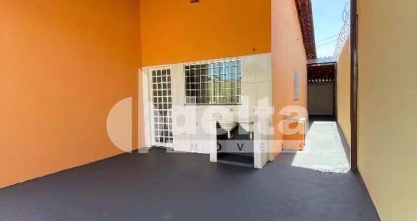 Casa residencial disponível para venda no bairro São Jorge em Uberlândia-MG