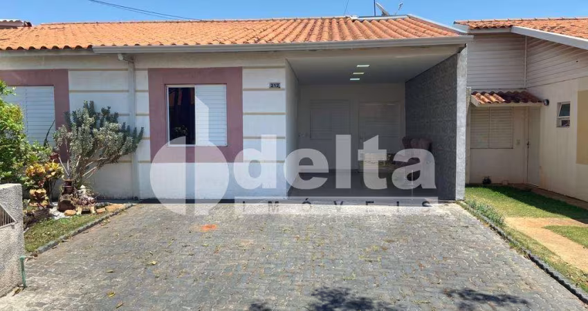 Casa no condomínio Terra Nova 2 disponível para venda em Uberlândia-MG