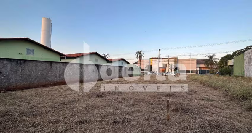 Terreno disponível para venda no bairro Chácaras Tubalina e Quartel em Uberlândia-MG