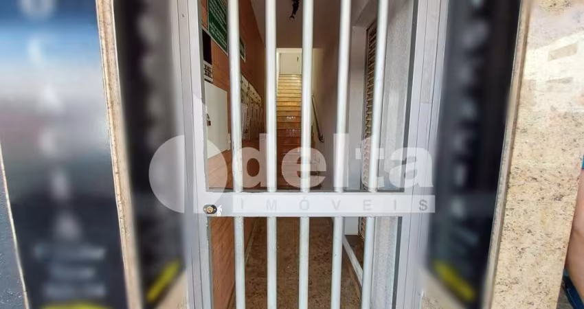 Prédio disponível para venda no bairro Nossa Senhora Aparecida em Uberlândia-MG
