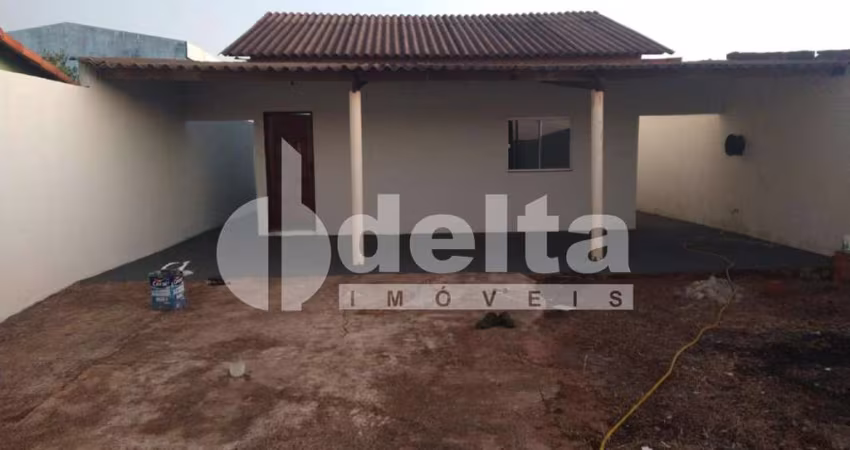 Casa residencial disponível para Locação e Venda no bairro Jardim Ipanema em Uberlândia-MG