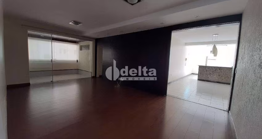 Apartamento disponível para venda no bairro Fundinho em Uberlândia-MG