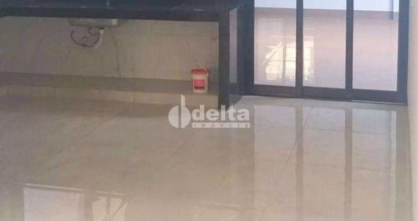 Casa residencial disponível para venda no bairro Jardim Botânico em Uberlândia-MG