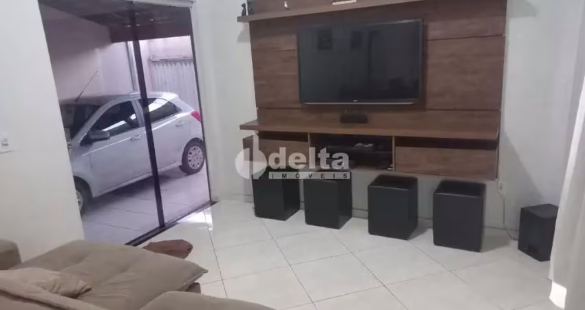 Casa residencial disponível para venda no bairro luizote de freitas em uberlândia mg