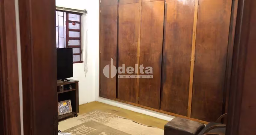Casa residencial disponível para venda no bairro martins em uberlândia-mg