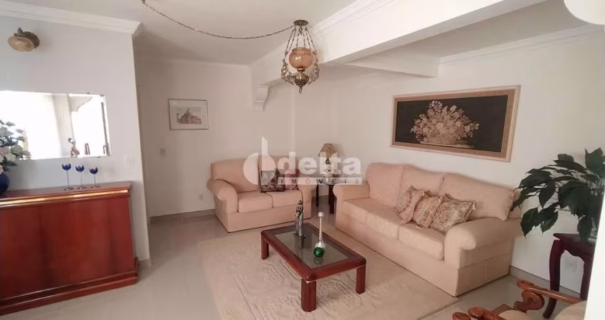 Apartamento disponível para venda no bairro Osvaldo Rezende em Uberlândia-MG