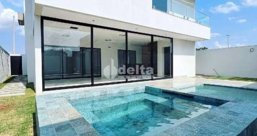 Casa no condomínio Jardim Versailles disponível para venda em Uberlândia-MG