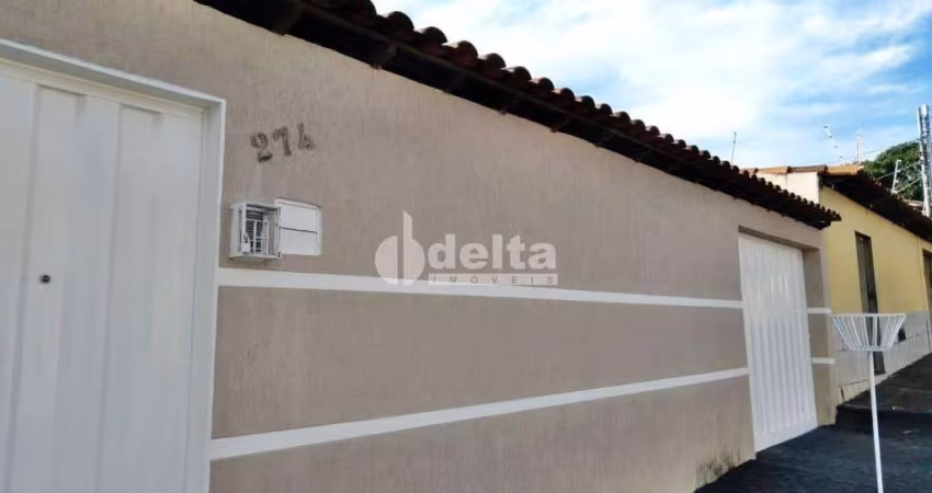 Casa residencial disponível para venda no bairro Santa Luzia em Uberlândia-MG
