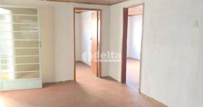 Casa Residencial disponível para venda no bairro Santa Maria em Uberlândia-MG