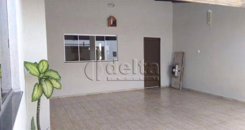 Casa residencial disponível para venda no bairro Planalto em Uberlândia MG