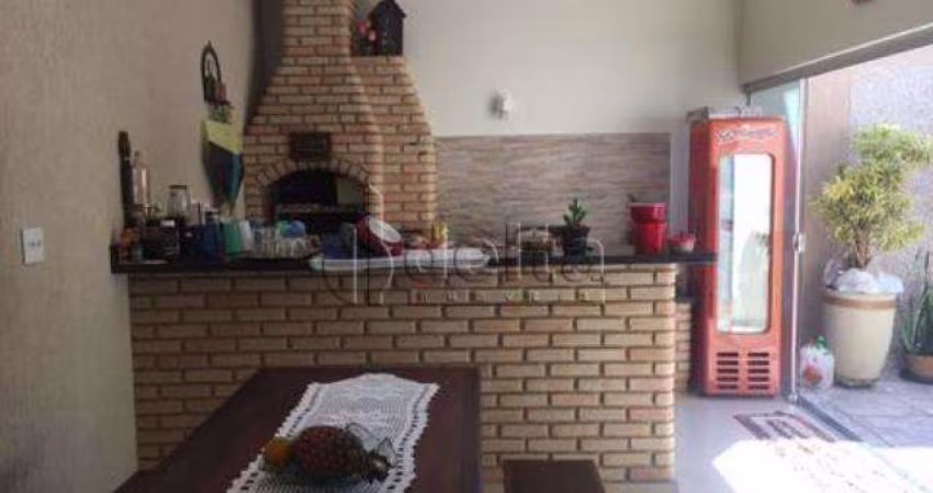 Casa residencial disponível para venda no Bairro Jardim Patrícia em Uberlândia-MG