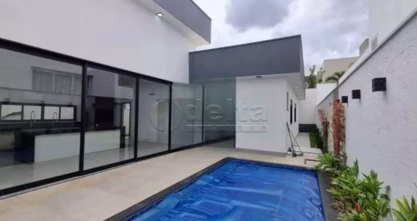Casa no condomínio Splendido disponível para venda em Uberlândia-MG