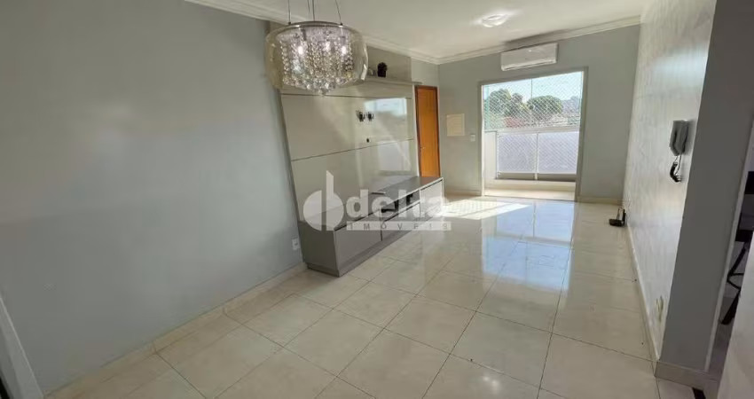 Apartamento disponível para locação e venda no bairro Presidente Roosevelt em Uberlândia-MG