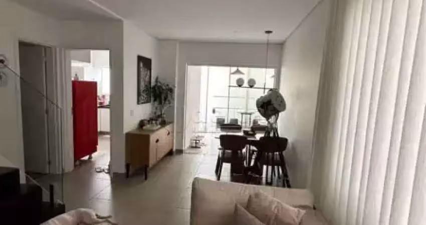 Casa no condomínio Quality Residence disponível para locação e venda em Uberlândia-MG