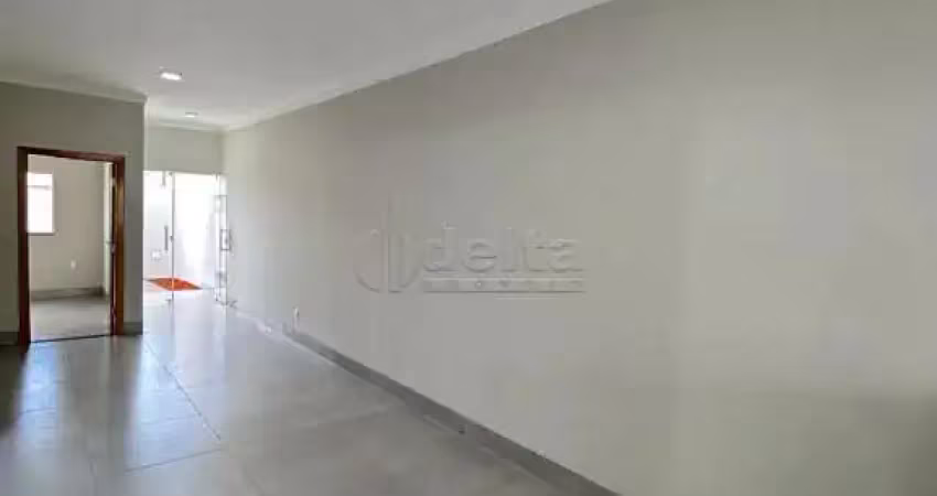 Casa residencial disponível para venda no bairro Laranjeiras em Uberlândia-MG