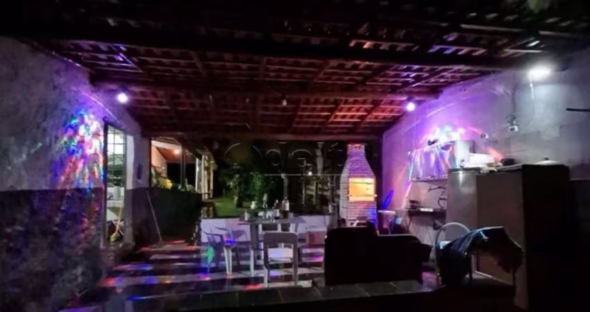 Rancho na beira do rio disponível para venda no Miranda em Uberlândia-MG