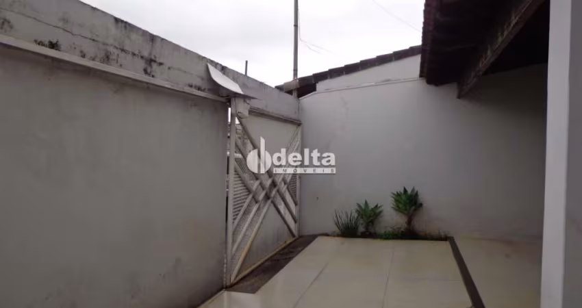 Casa residencial  disponível para venda no bairro Jardim Patrícia em Uberlândia-MG
