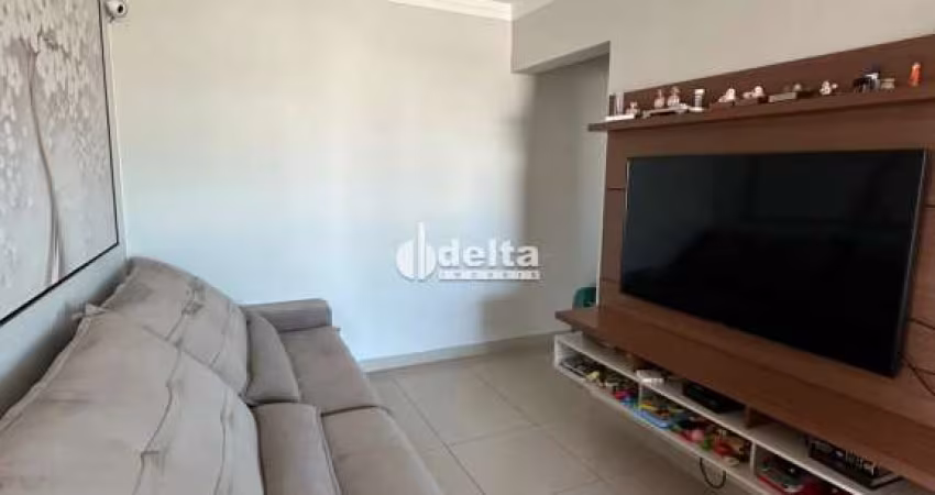 Apartamento disponível para venda no bairro Santa Mônica em Uberlândia-MG