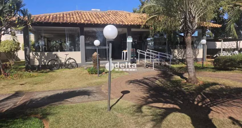 Casa no condomínio the palms disponível para venda em uberlândia-mg