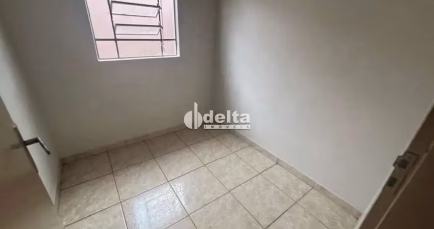 Casa disponível para locação e venda no bairro osvaldo rezende em uberlândia-mg