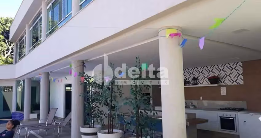 Apartamento disponível para venda no bairro santa mônica em uberlândia-mg