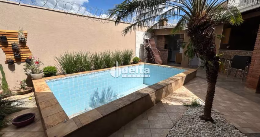Casa residencial disponível para Locação no bairro Tubalina em Uberlândia-MG.