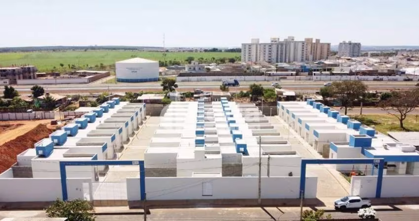 Casa residencial disponível para venda no bairro Residencial Pequis em Uberlândia-MG