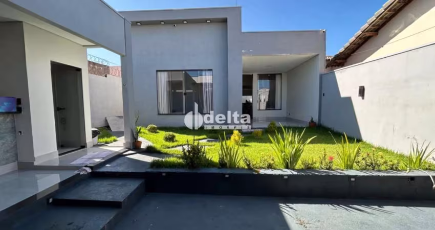 Casa disponível para locação e venda no bairro Shopping Park em Uberlândia-MG