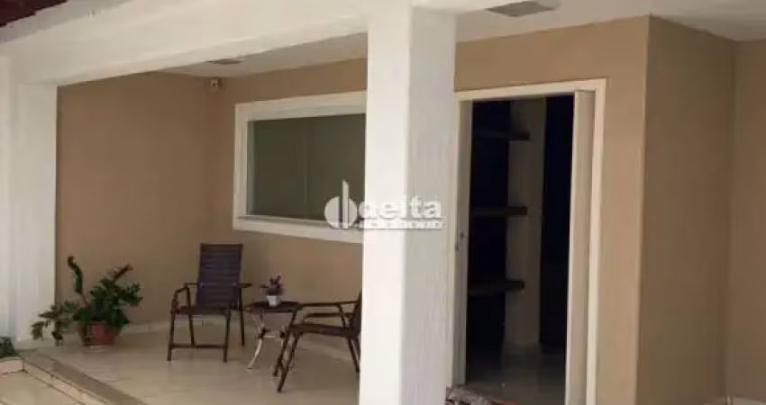 Casa disponível para venda no bairro Cidade Jardim em Uberlândia MG